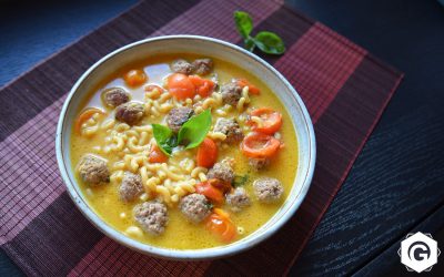 Bouillon repas au curry et boulettes de boeuf