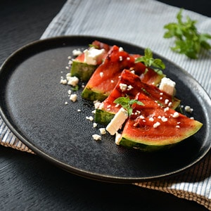 Salade de pastèque grillée, Feta et menthe fraiche