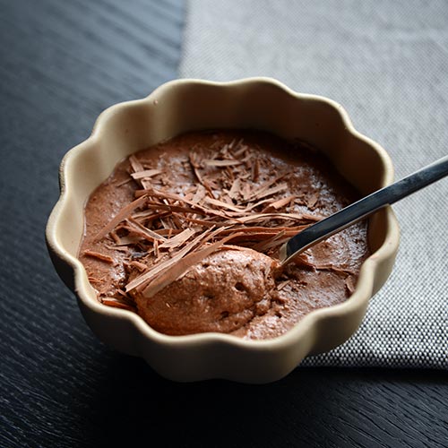 Mousse au chocolat légère et aérienne