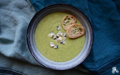 Soupe de courgettes au roquefort