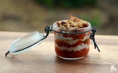 Crumble de tomate au chèvre frais en verrine