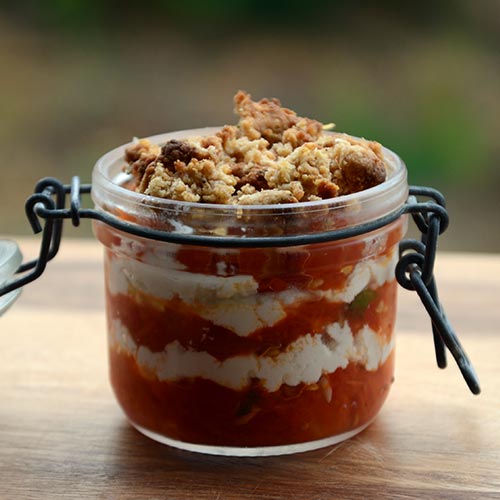 Crumble de tomate au chèvre frais en verrine